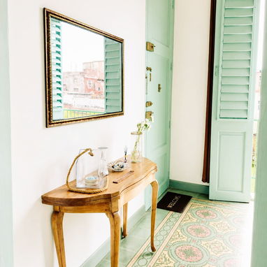 🏠 Apartamento De Renta Lineal En Centro Habana. 🛏️ Tiene 2 habitaciones para 4 personas. 📞 Reserva: +5355149761 - 3/9