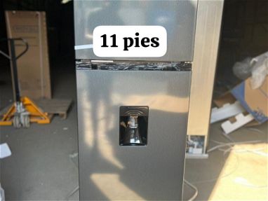 Refrigerador Royal de 11pies nuevo en su caja!! - Img main-image-45661498