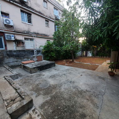 🍀 Se vende casa independiente ubicada en el Reparto Ampliación de Almendares perteneciente  al Municipio Playa 🍀 - Img 124436559