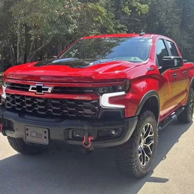 2024 Chevrolet Silverado 1500 ZR2 - 2/10