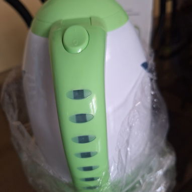 Jarra Electrica para Hervir Agua!! Como nueva. 52012060. Añádeme como contacto en WhatsApp. https://wa.me/qr/AIMWG5NI5SQ - Img 126337413