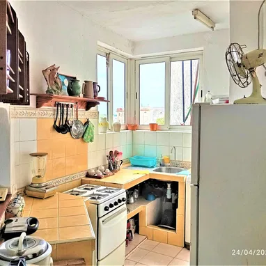 Venta de apartamento en el vedado - Img 123710373