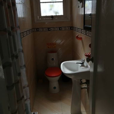 🏤Apartamento de renta por tiempo indefinido en La Habana (Centro Habana) 4 habitaciones 3er piso. House for rent. - 6/10