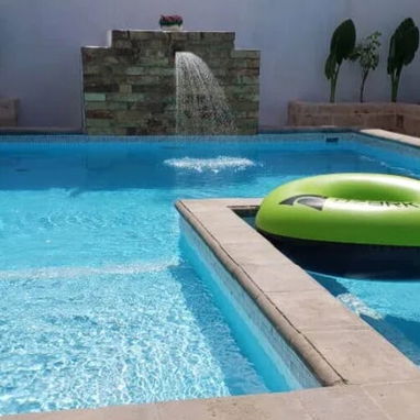 Alquiler de casa en la Playa Guanabo con piscina. Respaldo enerĂfo WW2 - Img 125872037