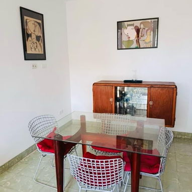 🏤⚡️Apartamento de renta con respaldo energético en La Habana (Vedado) (2 habitaciones) (2 baños)/House for rent - 4/10