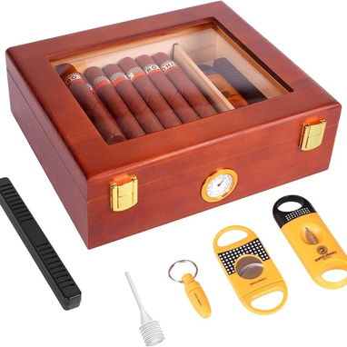 Variedad de humidores en La Habana el mejor regalo 58058576 - 10/10