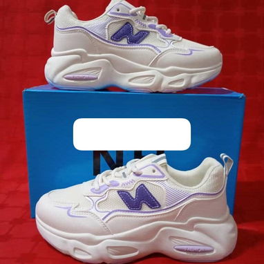 En venta Habana Air Force One blancos y negros AF1, Converse, Adidas Samba, New Balance, Air force Botica, Nike Dunk - 8/9