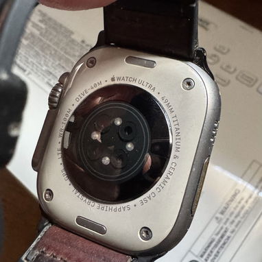 Vendo APPLE WATCH ULTRA, diseñado para uso extremo, robusto y ligero de TITANIO cerámica y zafiro GPS LTE - 6/10