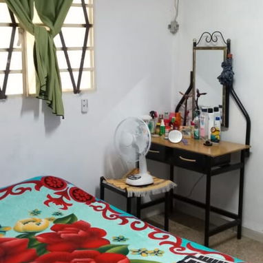 SE VENDE CASA EN MARIANAO - 10/10