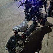 MOTO electrica grande sin batería modelo Harley - Img 55654467