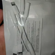 Adaptador lightning para iPhone a entrada para audífonos - Img 57986613