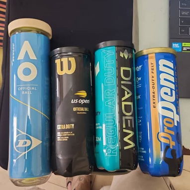 Pelotas de tenis nuevas y de uso - 2/2