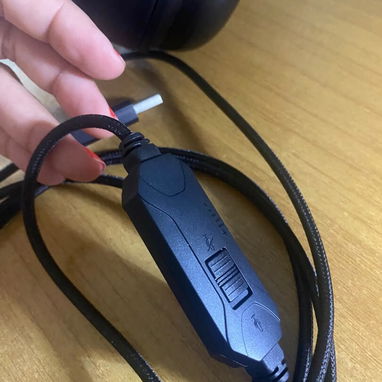 *Hoco W113 - Auriculares para juegos USB 7.1 negros con micrófono omnidireccional ✨🎧 - 3/4