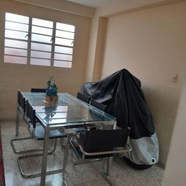 Vendo Casa con garaje 2 cuartos Playa 50mil 53582376 - Img 118124065