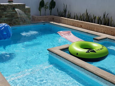 ⭐ Renta casa de 2 habitaciones climatizadas, piscina, jacuzzi, terraza, cocina, barbecue, parqueo en Guanabo - Img main-image