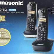 Teléfono inalámbrico Panasonic de dos bases - Img 45575244