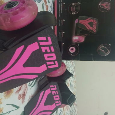 PATINES AJUSTABLES DE DOS RUEDAS PARA NIÑOS - 2/4
