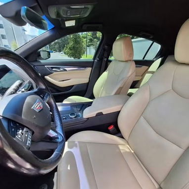 🚘 2020 Cadillac CT5 Luxury - 4/10