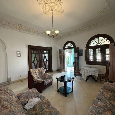 Se vende casa biplanta en bajos en playa - Img 121032816