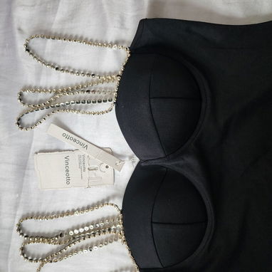 Ropa totalmente nueva y de muy buena calidad - Img 114993538