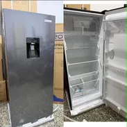 Refrigerador Royal de 7.6 pies con dispensador, Congelacion Seca con transporte incluido - Img 56476382