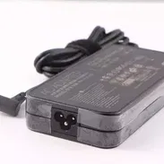 Cargador para Laptop ASUS Gaming 180W//Carga rápida y eficiente//Modelos compatibles en la descripción//Nuevo - Img 52348201