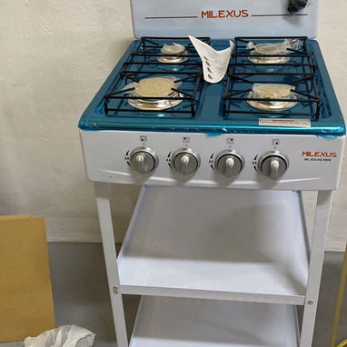 Estufa / Cocina de gas marca Milexus de 4 quemadores / hornillas 🔥 Sistema de autoencendido y estantes incluidos ✨ - 2/2