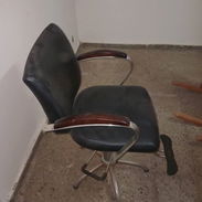 Vendo sillón de peluquería - Img 55692326