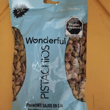 Vendo Pistachos tostados con sal y Pistachos bajos en sal. 170 g. 10 - 2/2