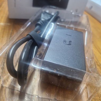 Adaptador PoE 24V 0.3A Marca Ubiquiti. Interesados al 53998989 o 54981957 - Img 115038010