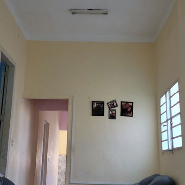 Casa en la Víbora en bajos, 3 hab con garaje. - Img 121988715
