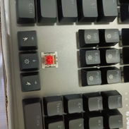 Teclados mecánicos 100% RGB Switches Rojos Lineales y antighosting - Img 56747897