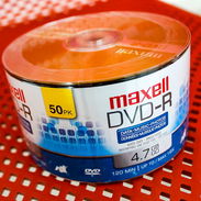 VENDO PAKETES DE DISCOS DVD MAXELL DE 50 PIEZAS - Img 57144107