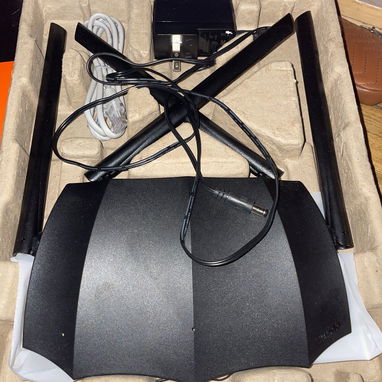 Vendo router nuevo puerto WAN en $80 USD interesados al 56069636 - Img 127129138