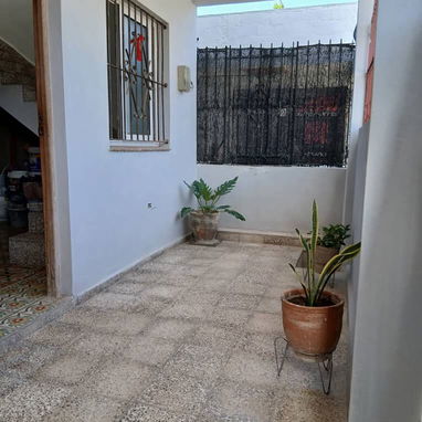 CASA INDEPENDIENTE EN PLAYA - 6/10