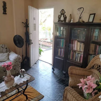 Venta de casa en el vedado - Img 124948459