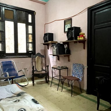 APARTAMENTO EN VENTA – UBICACIÓN CÉNTRICA Y ELECTRICIDAD ESTABLE - Img 124394242