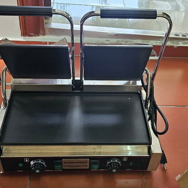 SANDWICHERA DOBLE PARA USO GASTRONÓMICO /// PROFESIONAL /// NUEVA EN SU CAJA - Img 108847959