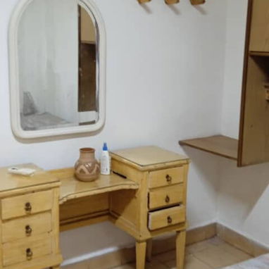 Renta lineal casa en bajos 2 cuartos portal y patio Playa 350usd 53582376 - Img 119642691