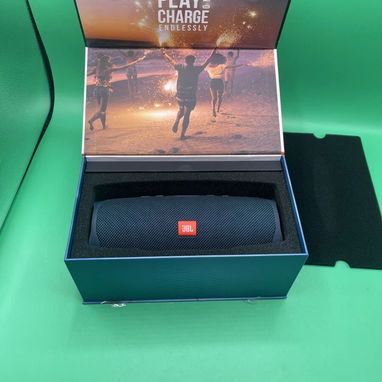 Altavoz JBL CHARGE 4 nuevo - Img 123163264