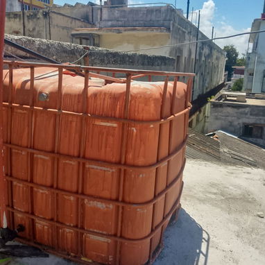 Se vende casa en el vedado - Img 126967469