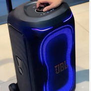 JBL PartyBox 330 - Img 57989964