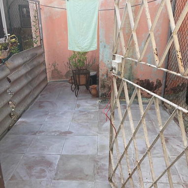 Vendo apartamento de 2 cuartos Playa 15mil 53582376 - Img 118124379