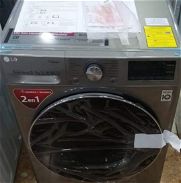 Lavadora secadora al vapor marca LG de 12 kg nueva en caja - Img 45741294