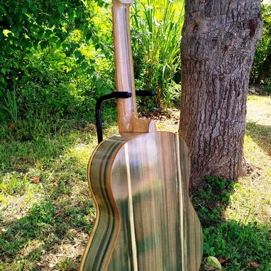 Guitarras nuevas las estrena el cliente - Img 125164289