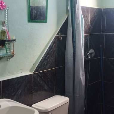 SE VENDE CASA EN 2do NIVEL EN TRINIDAD,SANCTI SPÍRITUS - 8/10