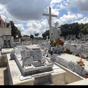 Se vende una bóveda en cementerio Colón habana tiene su propiedad verdadero interesados - Img 58096669