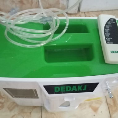 Vendo Concentrador de Oxígeno y Nebulizador DEDAKJ (Como Nuevo) + Accesorios - Img 124966592