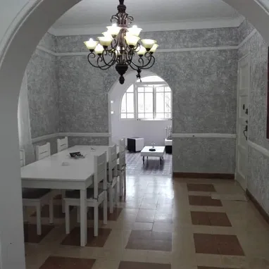En venta, hermoso, amplio y privado apartamento en Vedado, cercano a línea y J (por debajo de Línea). - Img 107160988
