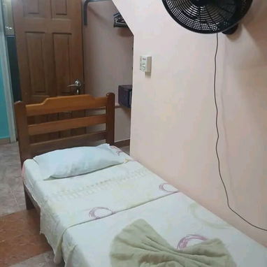 🏠 Precioso alojamiento para extranjeros ubicado en Centro Habana con precios económicos por noches - Img 116677442